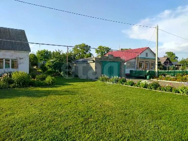 Продается торговая площадь, 101,6 м²