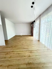 Продается 1-этажный дом, 108 м²