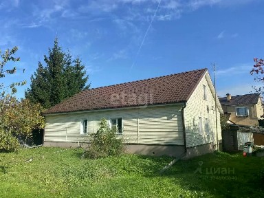 Продается 2-этажный дом, 200 м²