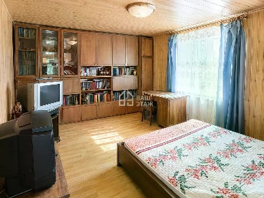 Продается 3-этажный дом, 203 м²