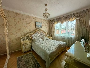 Продается 2-этажный дом, 212 м²