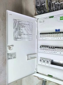 Продается 2-этажный дом, 220 м²