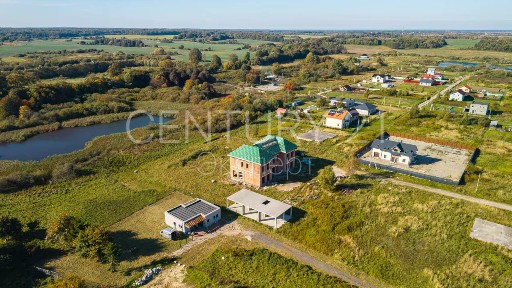 Продается 3-этажный дом, 1 200 м²