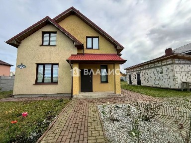 Продается 2-этажный дом, 120 м²