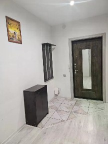 Продается 2-комн. квартира, 72 м²
