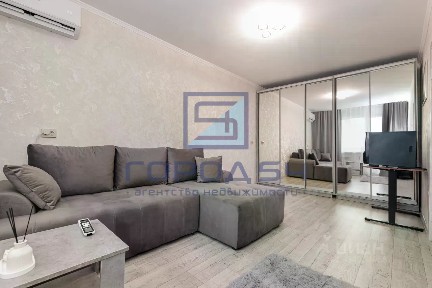 Продается 2-комн. квартира, 43 м²