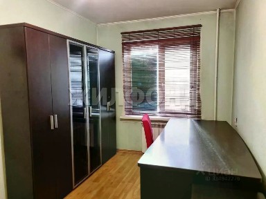 Продается 4-комн. квартира, 70 м²