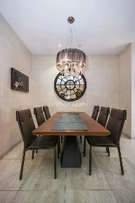 Продается 5-комн. квартира, 167,3 м²