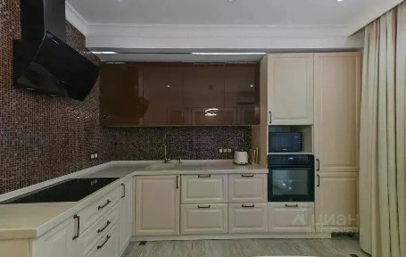 Продается 3-комн. квартира, 77 м²