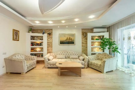 Продается 4-комн. квартира, 119,4 м²