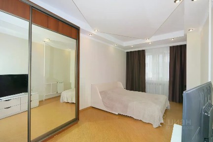 Продается 3-комн. квартира, 76,5 м²