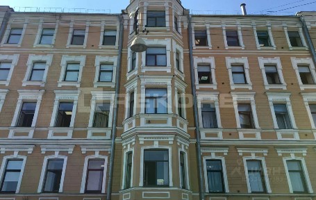Санкт-Петербург, р-н Московский, Московская застава, Цветочная ул., 25