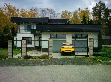 Продается 2-этажный дом, 431,8 м²