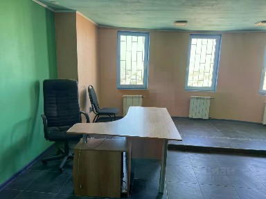 Продается 4-комн. квартира, 122,2 м²