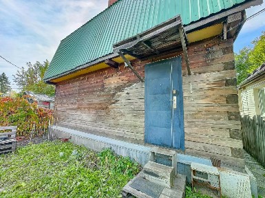 Продается 2-этажный дом, 112 м²