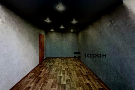 Челябинская область, Челябинск, р-н Металлургический, ул. Мира, 27