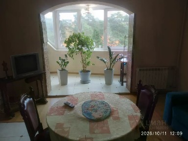 Продается 2-комн. квартира, 72,7 м²