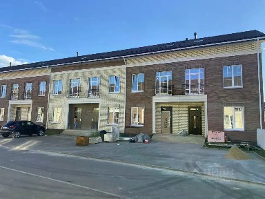Продается 3-этажный таунхаус, 127 м²