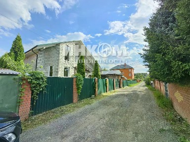 Продается 2-этажный дом, 290 м²