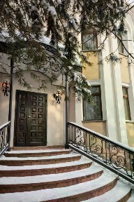 Продается 4-этажный коттедж, 448,7 м²