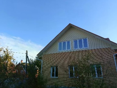 Продается 2-этажный дом, 200 м²