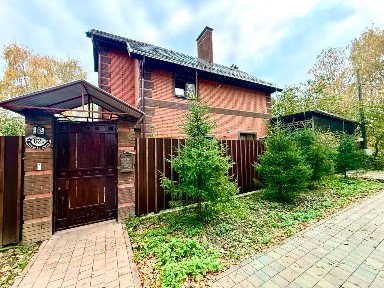 Продается 2-этажный коттедж, 160 м²