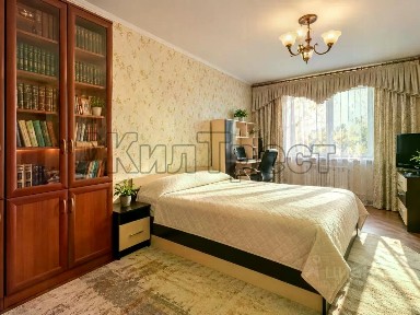 Продается 4-комн. квартира, 97,9 м²