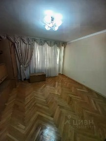 Сдается 4-комн. квартира, 82 м²