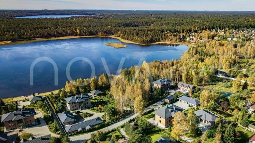 Продается 3-этажный дом, 597,2 м²