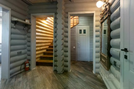 Сдается 2-этажный дом, 140 м²
