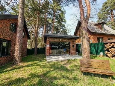 Сдается 2-этажный дом, 130 м²