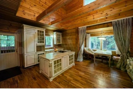 Сдается 3/4 часть 2-этажного дома, 120 м²