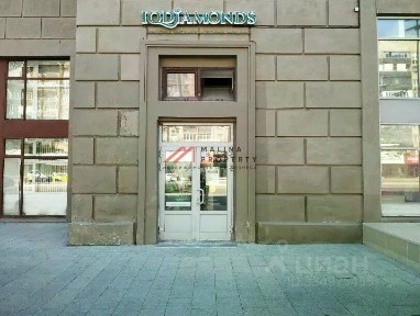 Продается торговая площадь, 230 м²