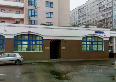 Продается торговая площадь, 728 м²