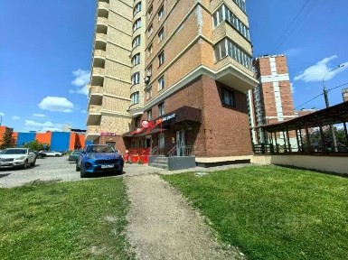 Продается торговая площадь, 129 м²