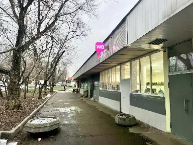 Продается торговая площадь, 160 м²