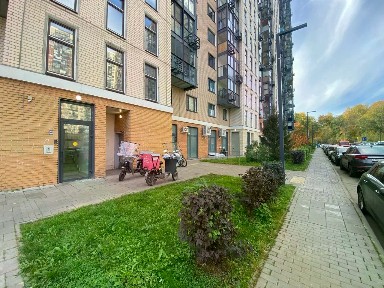 Продается торговая площадь, 169 м²