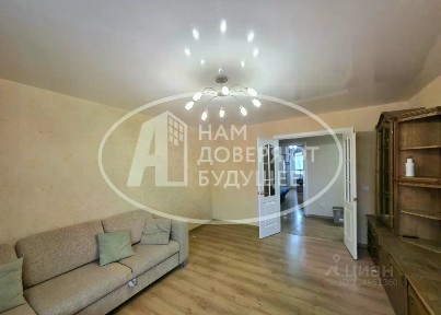 Продается 4-комн. квартира, 76,8 м²