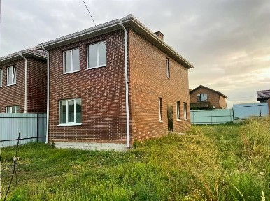 Продается 2-этажный дом, 130 м²