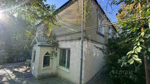 Продается 2-этажный дом, 190 м²