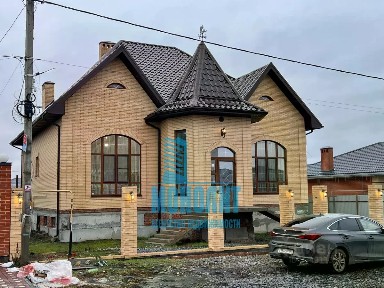 Продается 1-этажный дом, 200 м²