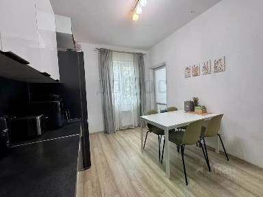 Продается 3-комн. квартира, 80,2 м²