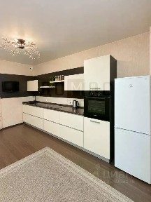 Продается 2-комн. квартира, 72,2 м²