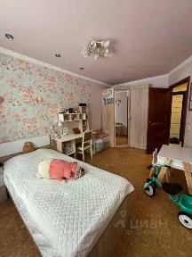 Продается 4-комн. квартира, 89 м²