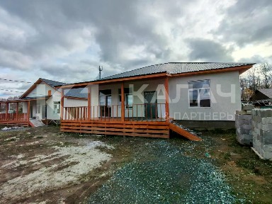 Продается 1-этажный коттедж, 140 м²