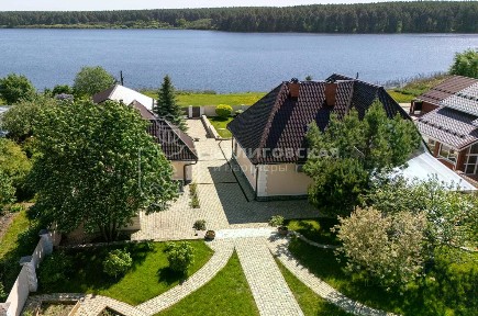Продается 2-этажный коттедж, 240 м²