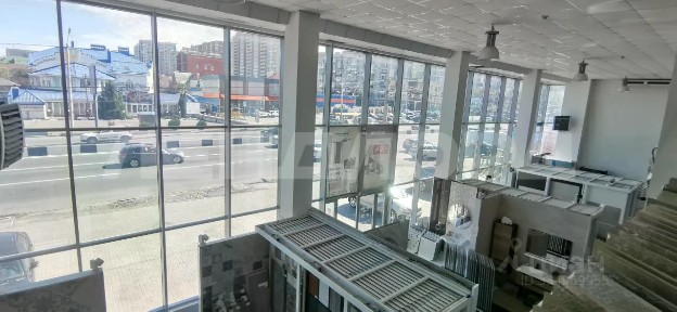 Сдается торговая площадь, 760 м²