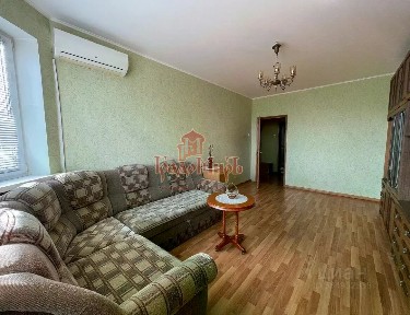 Продается 1-комн. квартира, 43 м²