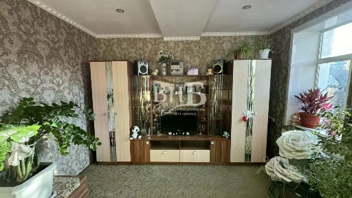 Продается 3-комн. квартира, 57 м²