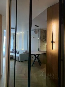 Продается 2-комн. квартира, 60 м²